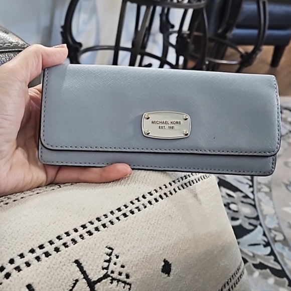 Michael Kors Blue Leather Wallet - Picture 3 of 10
